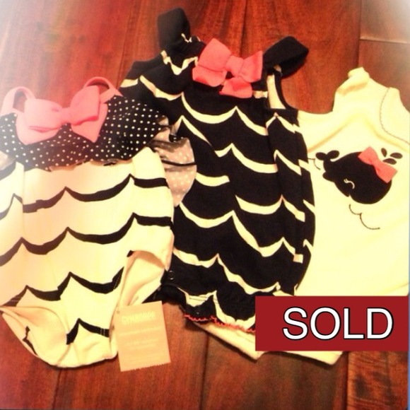 Pre-Bundled lot of 3 baby summer outfits 0-3 mo.