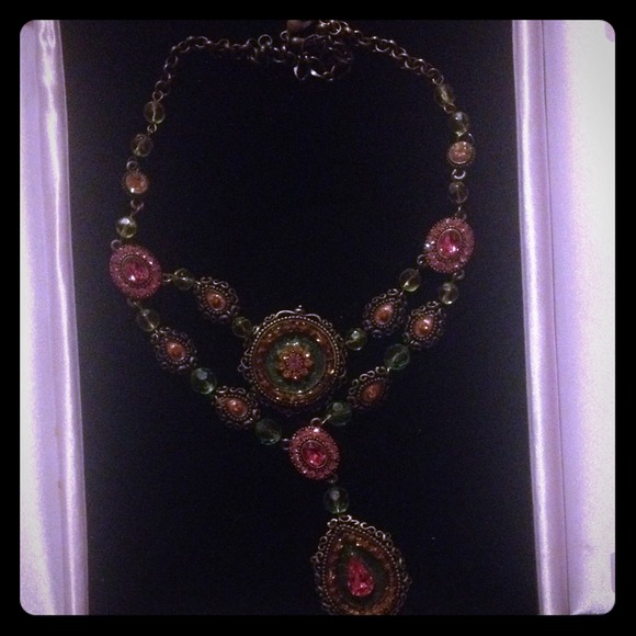 Beautiful necklace !