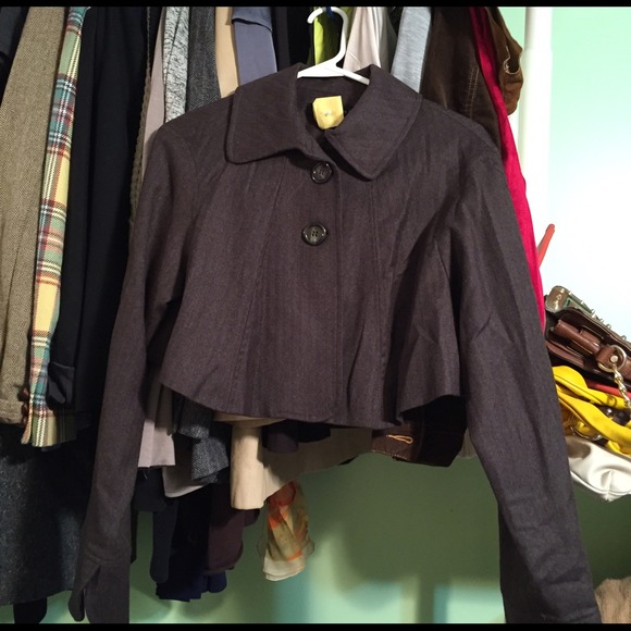 Dark brown short jacket
