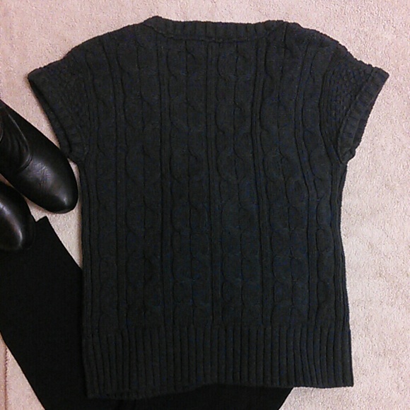 Mossimo sweater - Picture 4 of 8