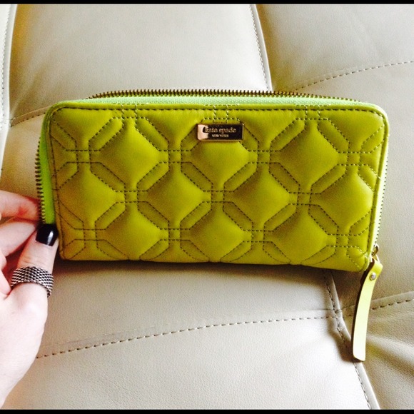 Kate spade quilted wallet