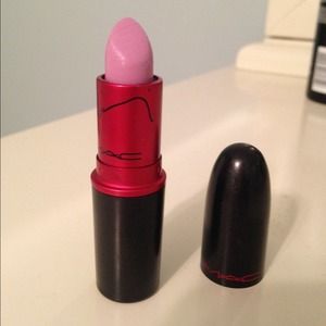 MAC Viva Glam Nikki 2