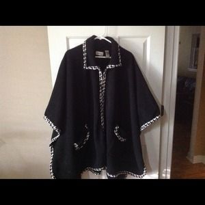 Black Zipper Throw Poncho Coat