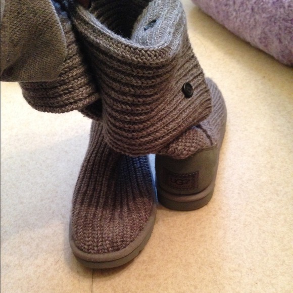 UGG Boots - Deleting listing in 24 hrs. LAST CHANCE!!!
