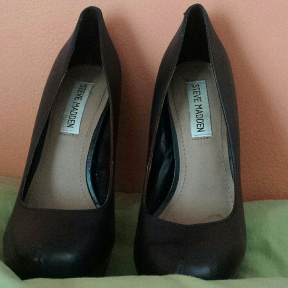Steve Madden Patent leather pumps
