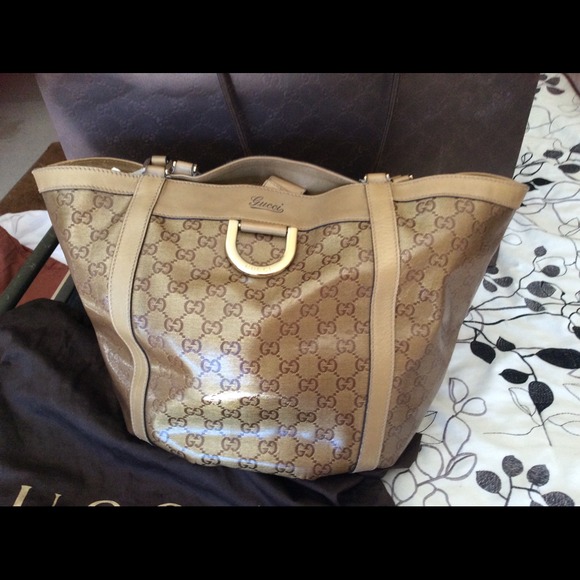 Gucci GOLD bag with D ring