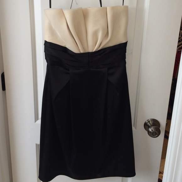 Strapless dress. Great for weddings, prom!