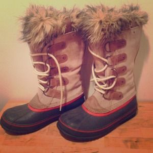 Stylish Sorel winter boots!