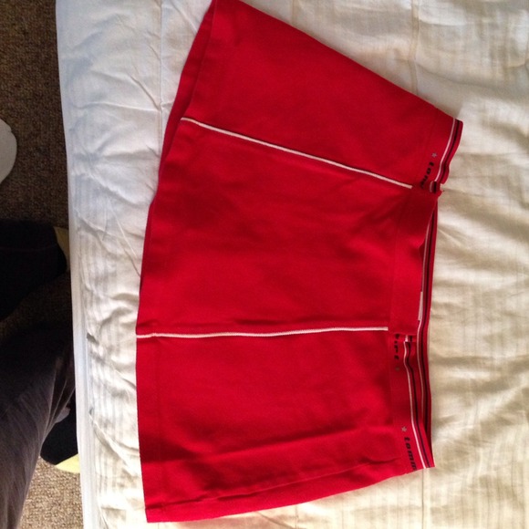Tommy Hilfiger Outerwear - Skort slight stain shown near waistline