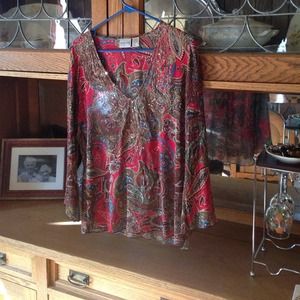 BEAUTIFUL top from Chico's!❤️