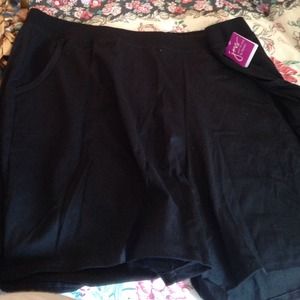 BNWT cotton shorts