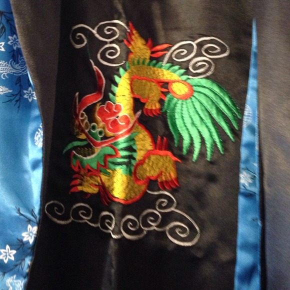 Fancy robe. - Picture 2 of 2