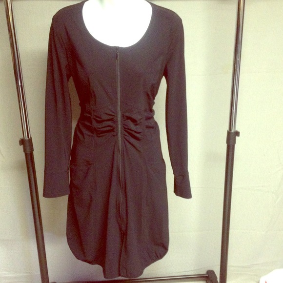 Porto ruched front-zip dress