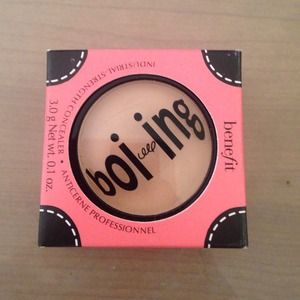 Boi ing benefit concealer bundle with bb cream