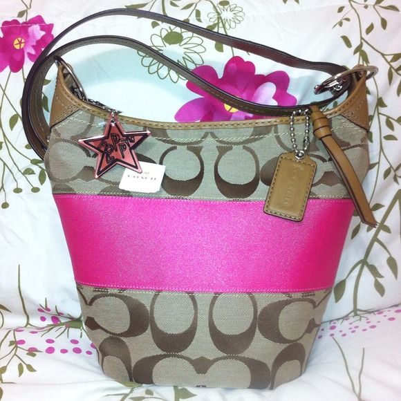 NWT Hot PiNk KhaKi COACH CrOssBoDy