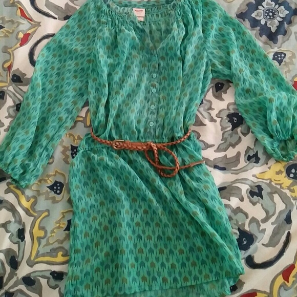 Bundled. Like new!