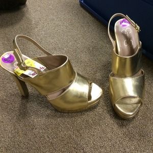 Jessica Simpson gold heals NWT