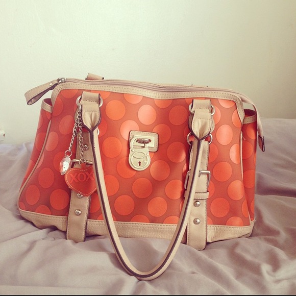 Polkadot handbag