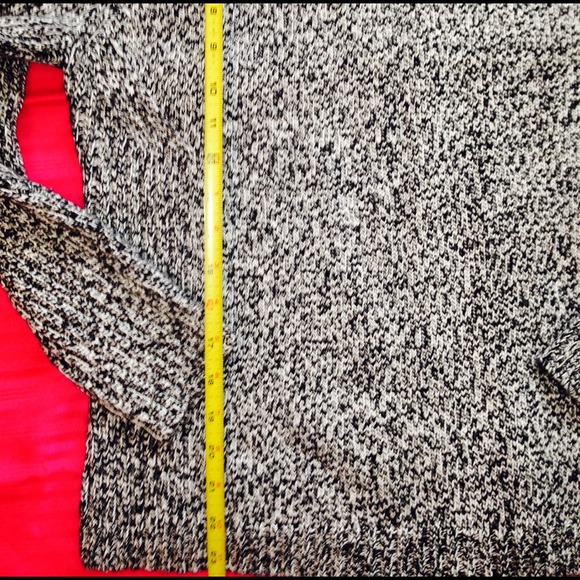 Liz Claiborne ladies PM sweater - Picture 3 of 4