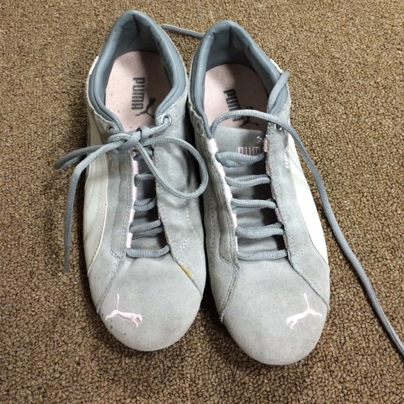Grey Pumas