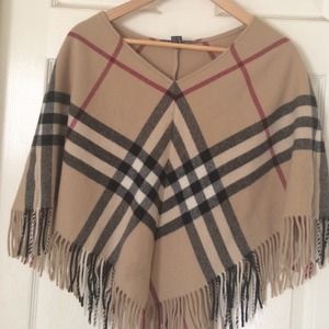 Burberry wool and cashmere poncho