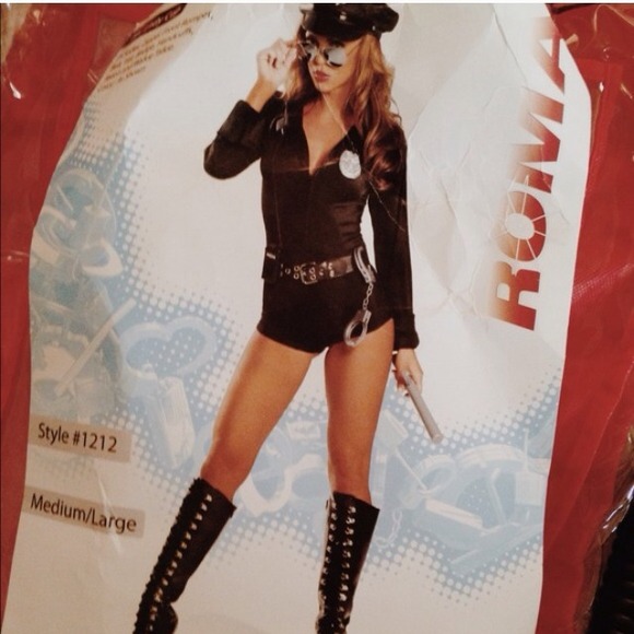 Sexy cop police costume