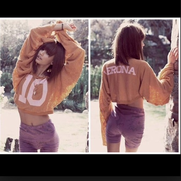 WILDFOX Angel Crop Sweater