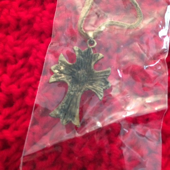 NWT Stone beaded cross necklace stocking stuffer! - Picture 3 of 3