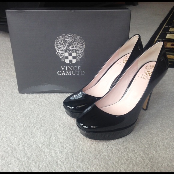 Vince Camuto Black Heels-Size 8