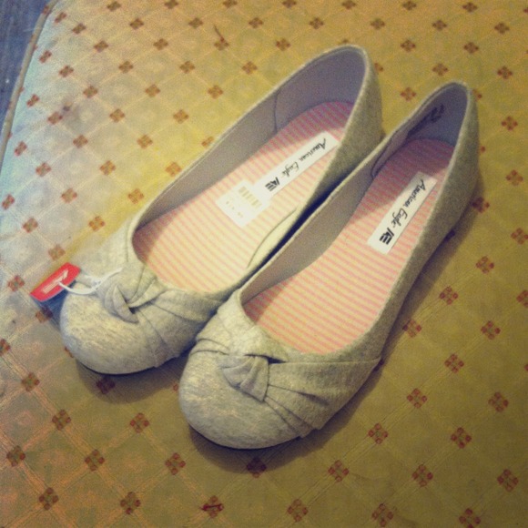 Grey American Eagle Flats