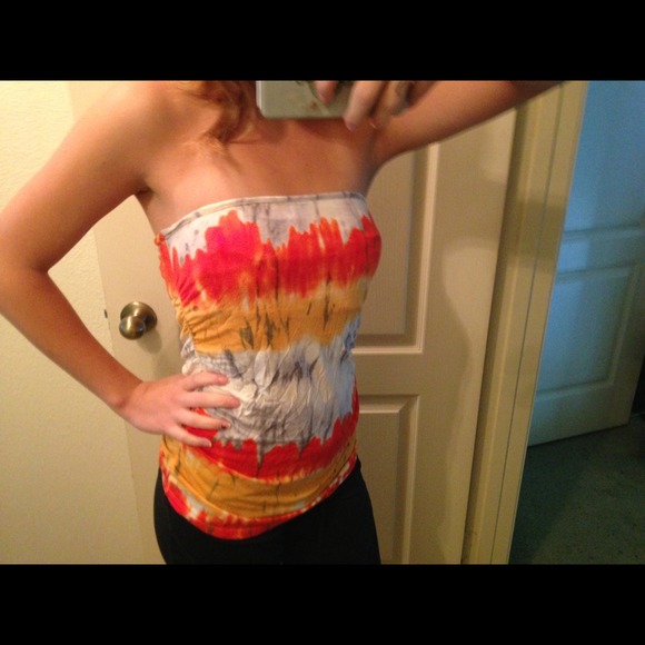 Tye dye top - Picture 2 of 2