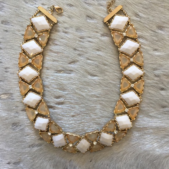 Gorgeous white and gold stone necklace