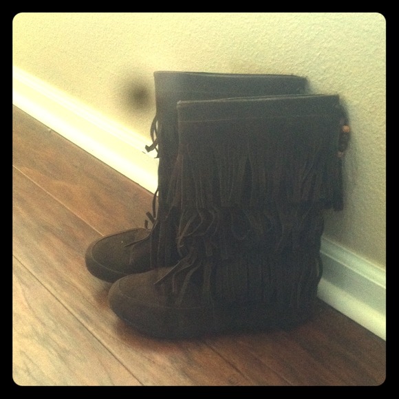 Brown fringe boots