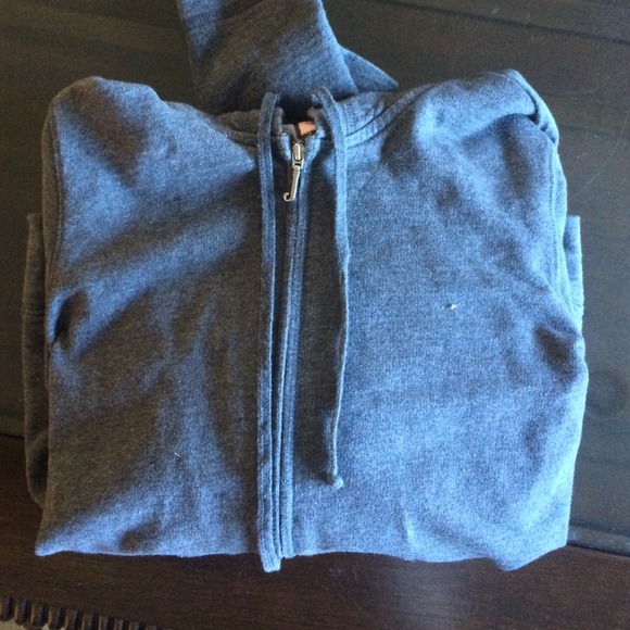 Juicy Couture Zip Up - Picture 2 of 2