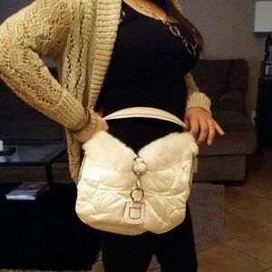 THANKSGIVING SALE😊😊😊Coach Soho Large Ski Hobo