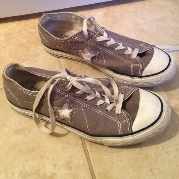 Gray One Star Converse