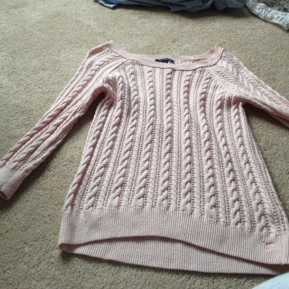 American Eagle Sweater