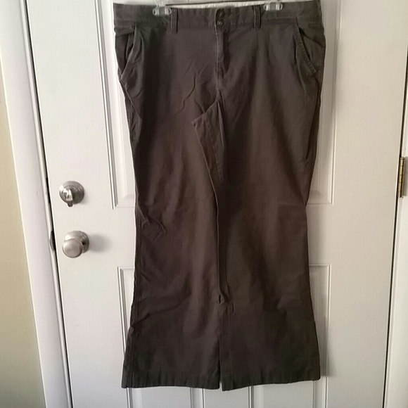 Old Navy grey pants