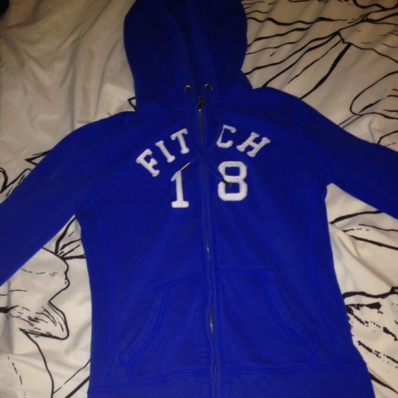 Blue Abercrombie jacket💙😍 - Picture 1 of 4