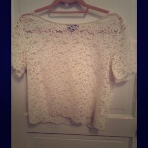 ❎sold❎ LAST CALL: MAKE AN OFFER Bebe lace top