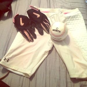 Underarmour/Nike Softball Lot