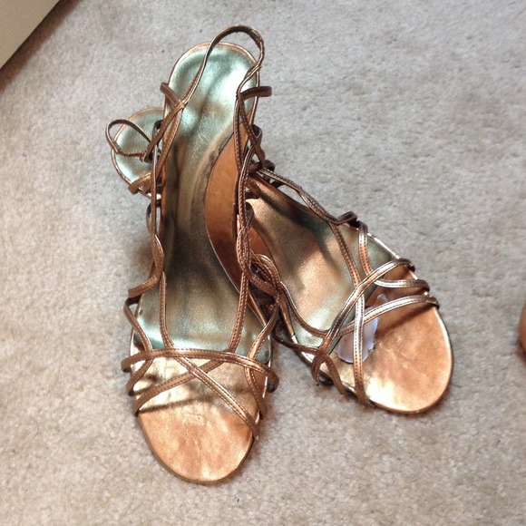 Metallic heels - Picture 2 of 2