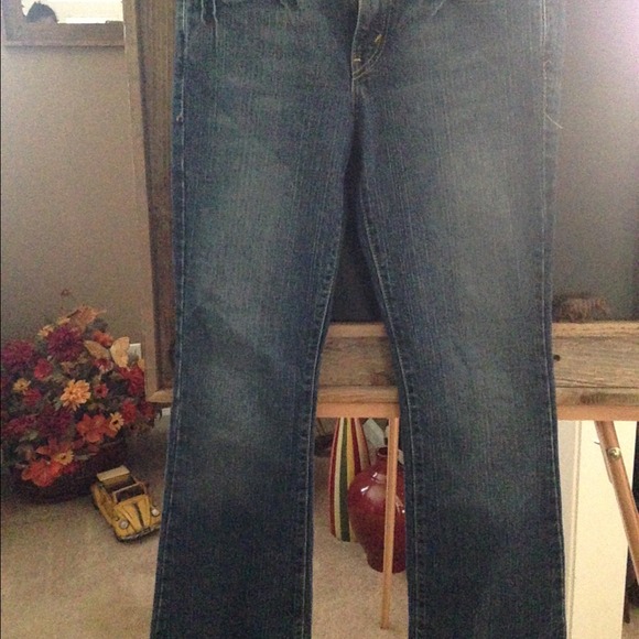 Levi Bootcut Jeans - Picture 1 of 3