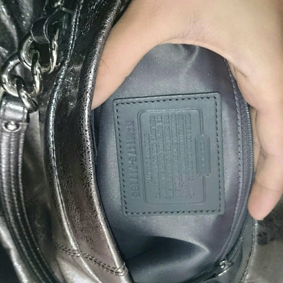 Handbag - Picture 2 of 2