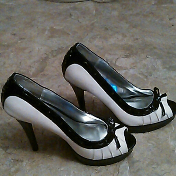 Black & White peep toe stilettos
