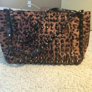Leopard studded tote handbag. New