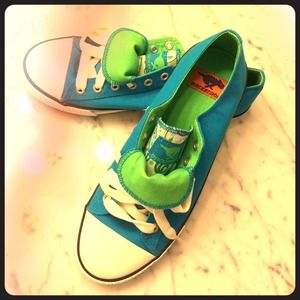 Size 8.5, Brand new Rocket Dog Sneakers