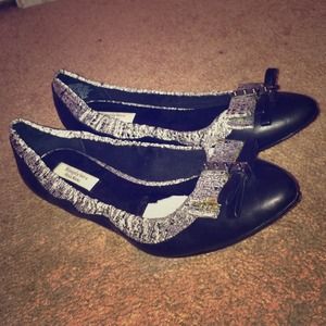 SimplyVera scrunch flats.