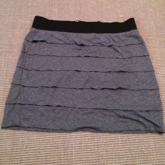 Gray Zipper Express Skirt