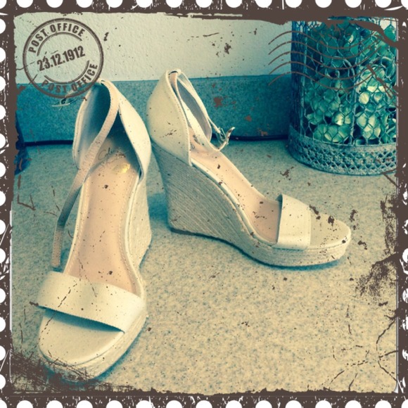 Colin Stuart Wedges!! - Picture 1 of 2